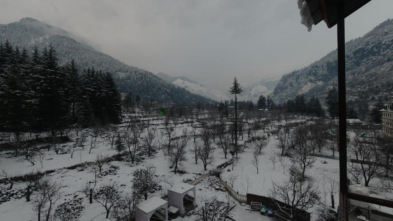 Resort Apple Flower By Manali Mall Road Manāli Exterior foto